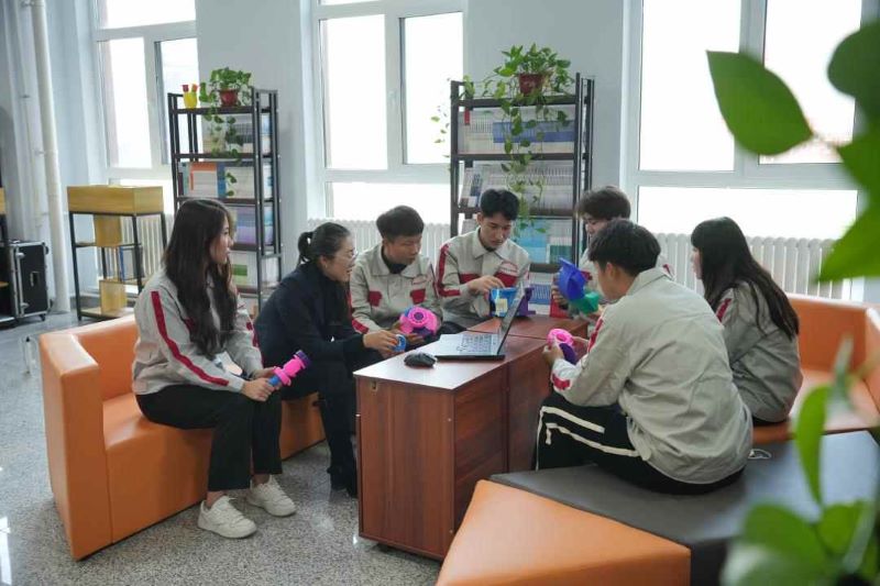 创意空间2   学术讨论，不止于此 .jpg